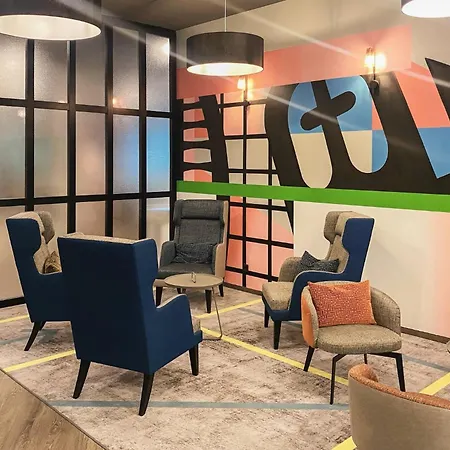 - The Niu Tab Main Station By Ihg 호텔 뒤셀도르프