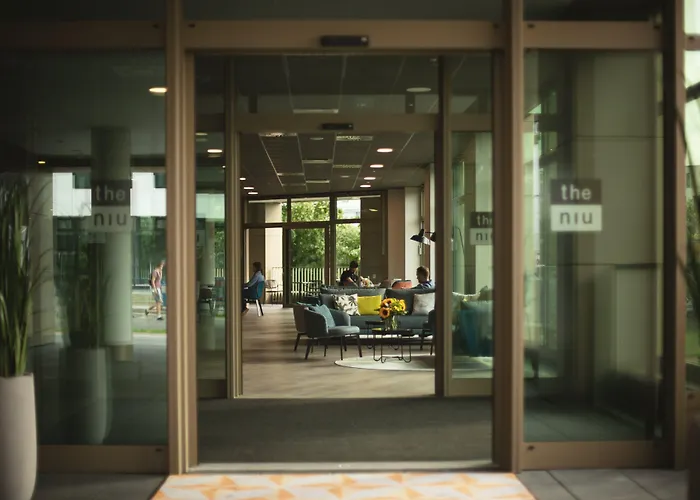 - The Niu Tab Main Station By Ihg Отель