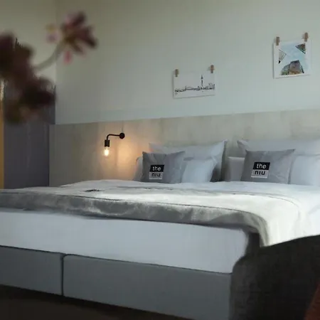- The Niu Tab Main Station By Ihg 3*