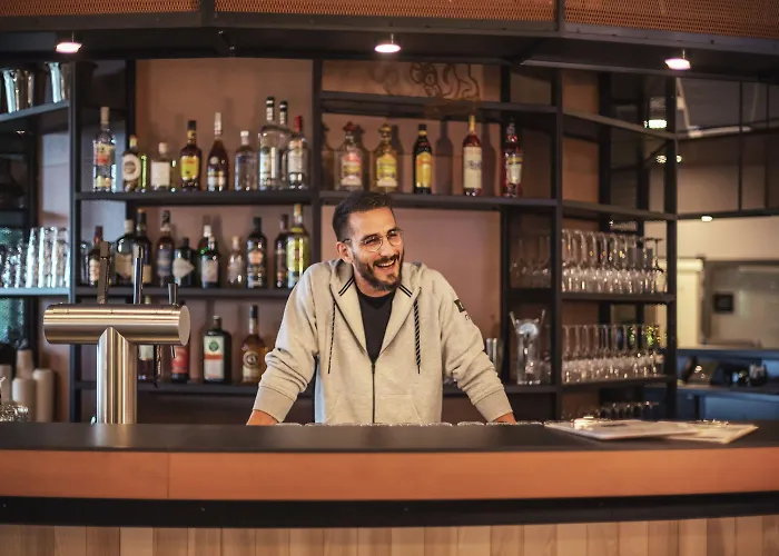 - The Niu Tab Main Station By Ihg 3* Дюссельдорф