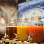 - The Niu Tab Main Station By Ihg Hotel 3*