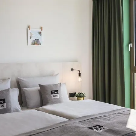 - The Niu Tab Main Station By Ihg Дюссельдорф