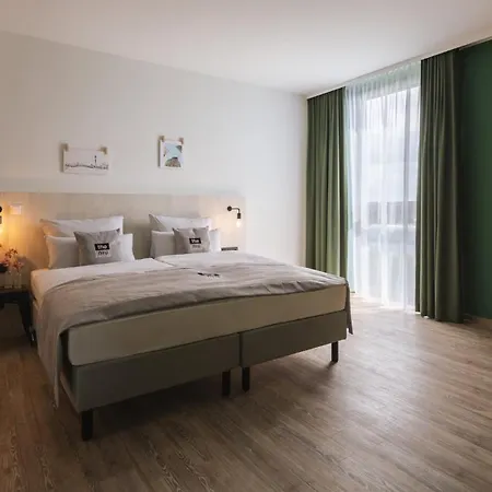- The Niu Tab Main Station By Ihg 3* Dusseldorf