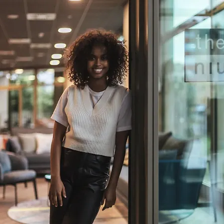 Отель - The Niu Tab Main Station By Ihg Дюссельдорф