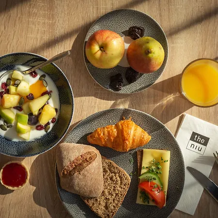 - The Niu Tab Main Station By Ihg 3*