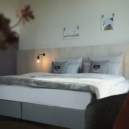 - The Niu Tab Main Station By Ihg Дюссельдорф