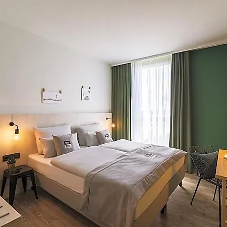 - The Niu Tab Main Station By Ihg 3*