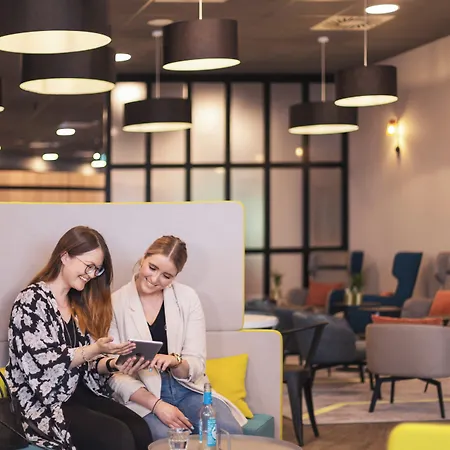 - The Niu Tab Main Station By Ihg Hotel Düsseldorf