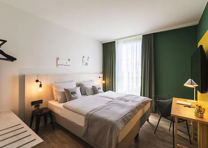 - The Niu Tab Main Station By Ihg デュッセルドルフ