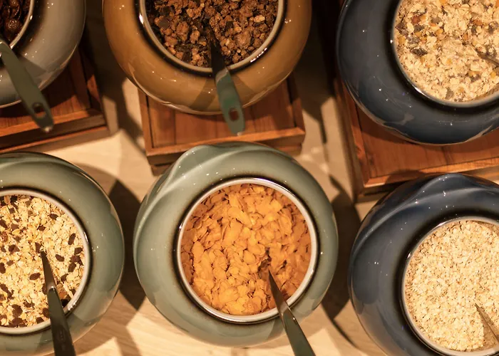 - The Niu Tab Main Station By Ihg Düsseldorf