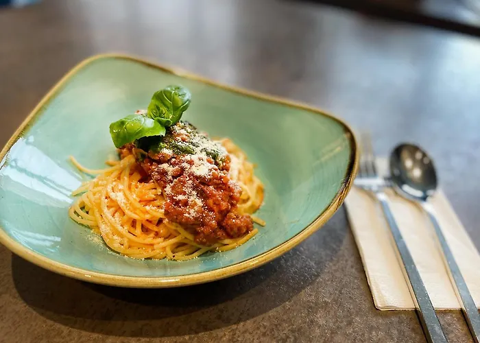 - The Niu Tab Main Station By Ihg 3*