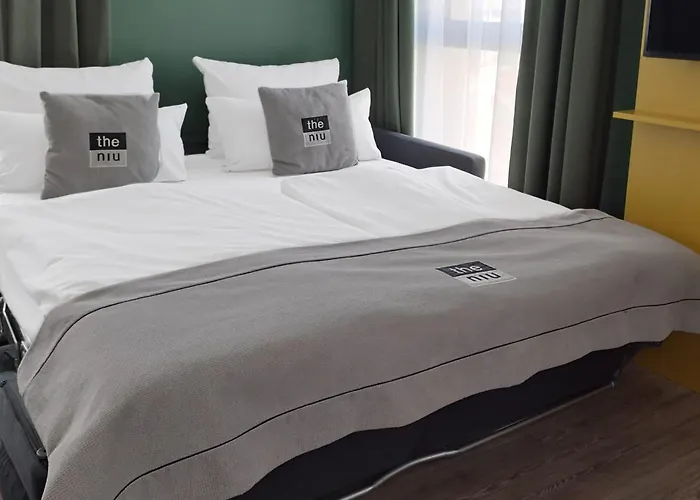 - The Niu Tab Main Station By Ihg Hotel Düsseldorf